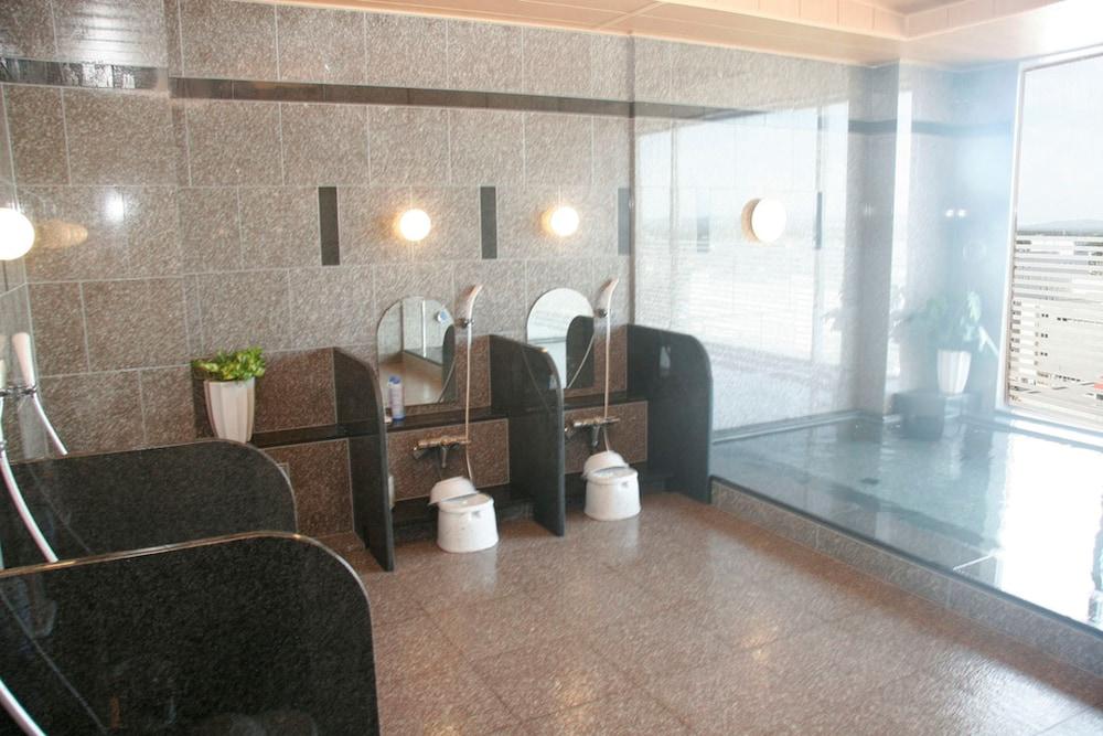 Route-inn Chitose Ekimae
